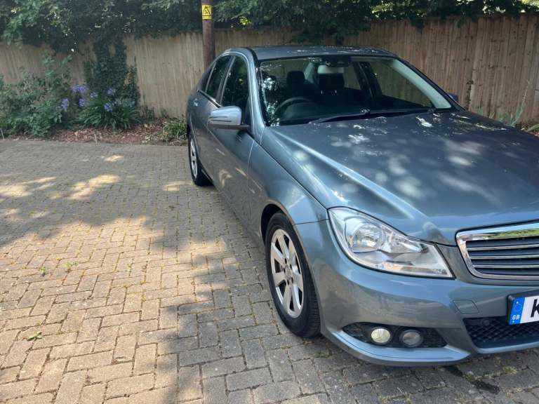 2011 Mercedes-Benz C Class 1.8 C180 BlueEfficiency SE Edition 125 Saloon Petrol Automatic