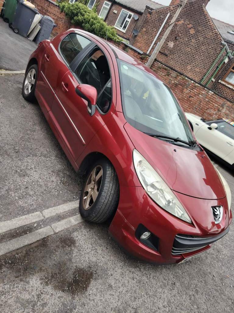 Peugeot, 207, Hatchback, 2009, Manual, 1560 (cc), 5 doors