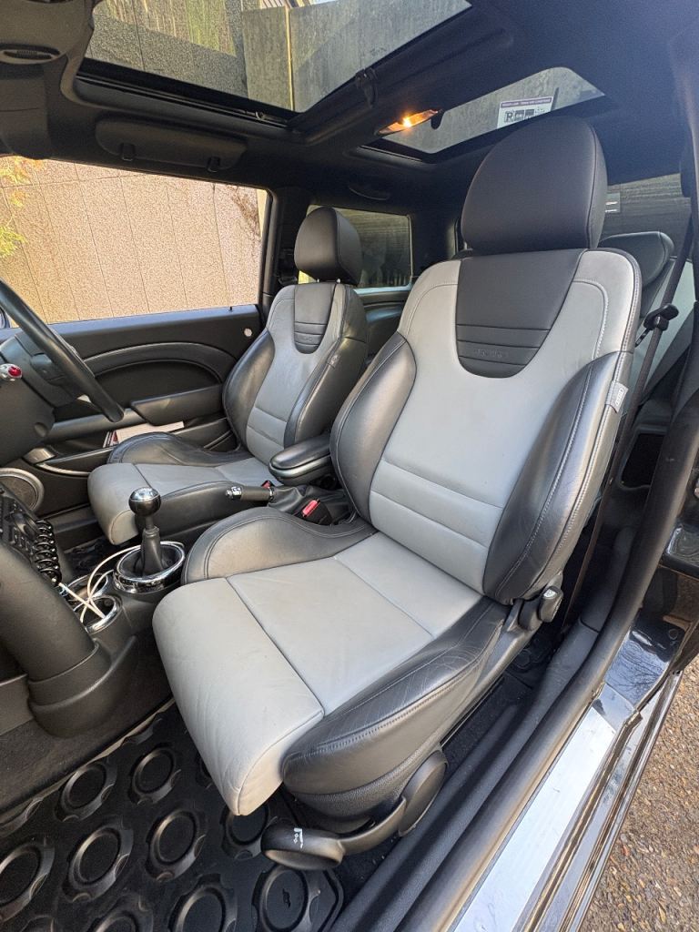 Mini Cooper S JCW Recaro Heated Seats R50 R53