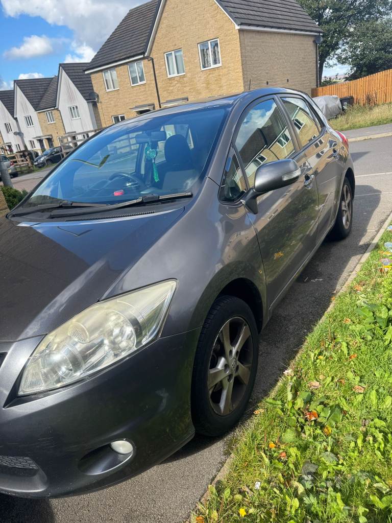 Toyota, AURIS, Hatchback, 2011, Manual, 1598 (cc), 5 doors