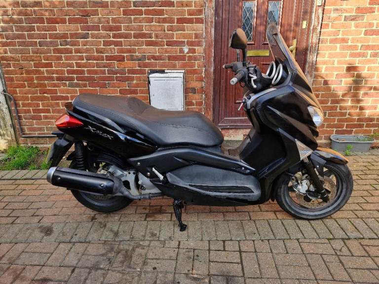 image for 2013 Yamaha Xmax 125 scooter, new MOT, 1 owner