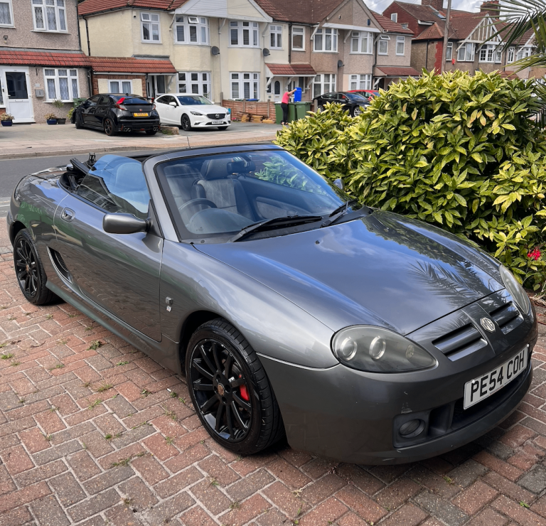 2004 MG TF, Convertible with additional Hard Top