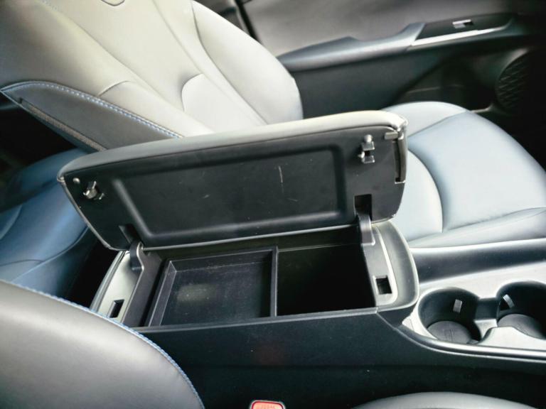  Toyota Prius 1.8 VVT-h Excel Hatchback 5dr Petrol Hybrid CVT Euro 6 (s/s) (122 ps) Petrol/Electr...