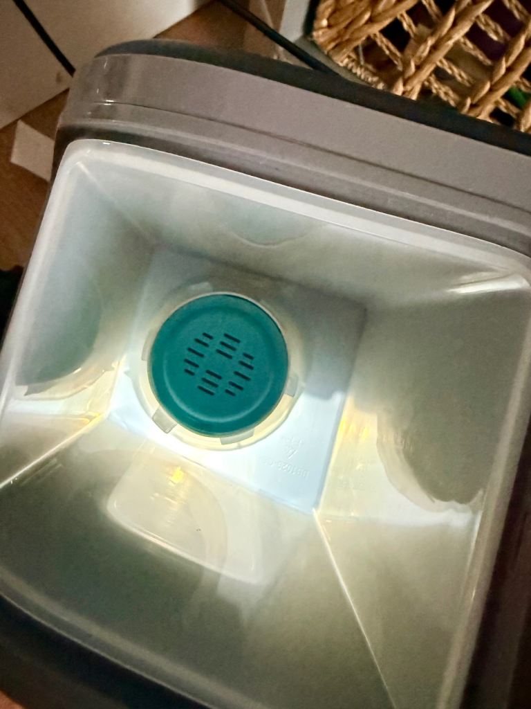 Tommee Tippee Perfect Prep Day & Night The Baby Bottle Maker Machine ...
