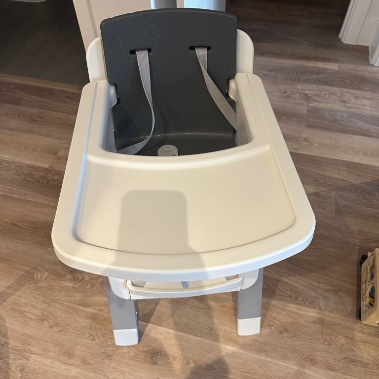 Nuna ZAAZ High Chair