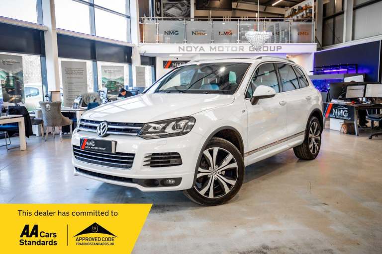 2014 Volkswagen Touareg 3.0 TDI V6 BlueMotion Tech R-Line SUV 5dr Diesel Tiptronic 4WD Euro 5 (s/...