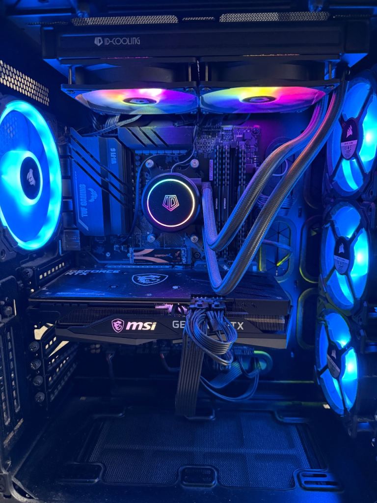 Gaming PC RTX 3060 Ti / Ryzen 7 5800X / 48GB RAM / 2TB Storage