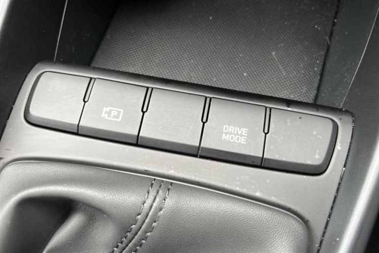 2025 Hyundai i20 1.0T GDi Advance [Nav] 5dr HATCHBACK PETROL Manual