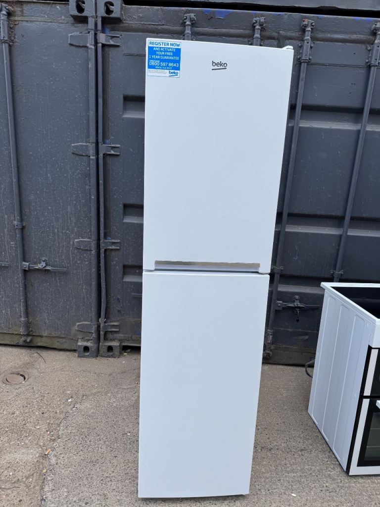 Beko Freestanding Fridge Freezer - White, As Good As New