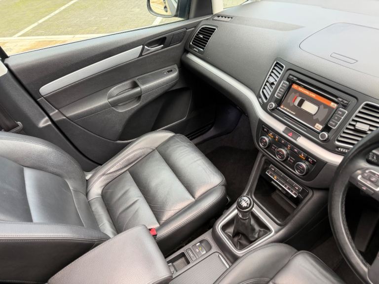 2015 VOLKSWAGEN SHARAN 2.0TDI 184BHP FULLY LOADED EXECUTIVE STYLE.