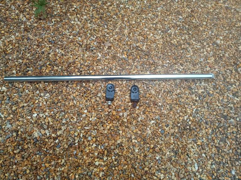 GENUINE AGA CHROME TOWEL RAIL WITH ENAMELLED SUPPORTS