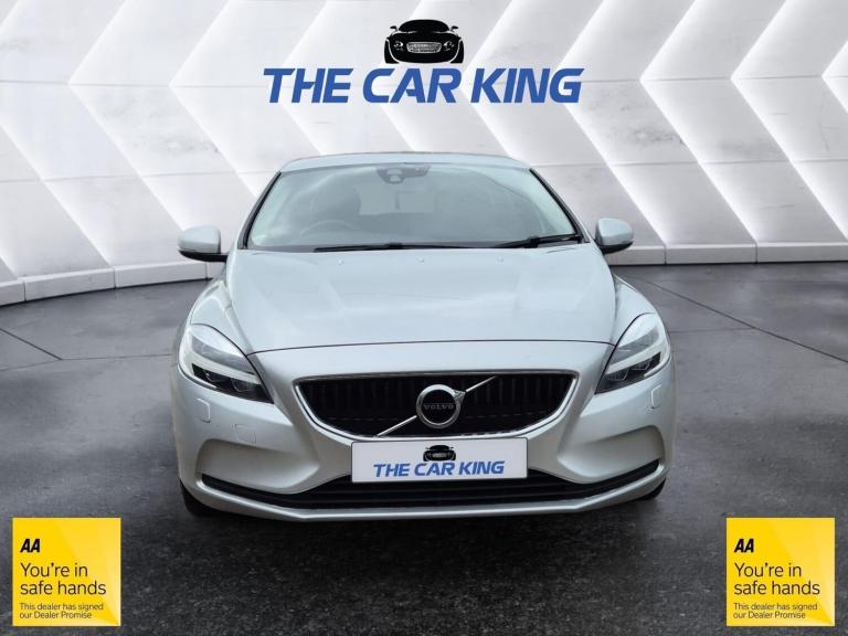2018 Volvo V40 2.0 D2 Momentum Nav Plus Euro 6 (s/s) 5dr HATCHBACK Diesel Manual