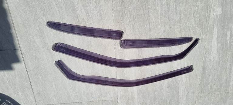 Car wind deflectors yaris cross 2023