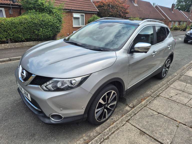 Nissan Qashqai Tekna Hatchback 2014 Manual 1598 (cc) Low Milage