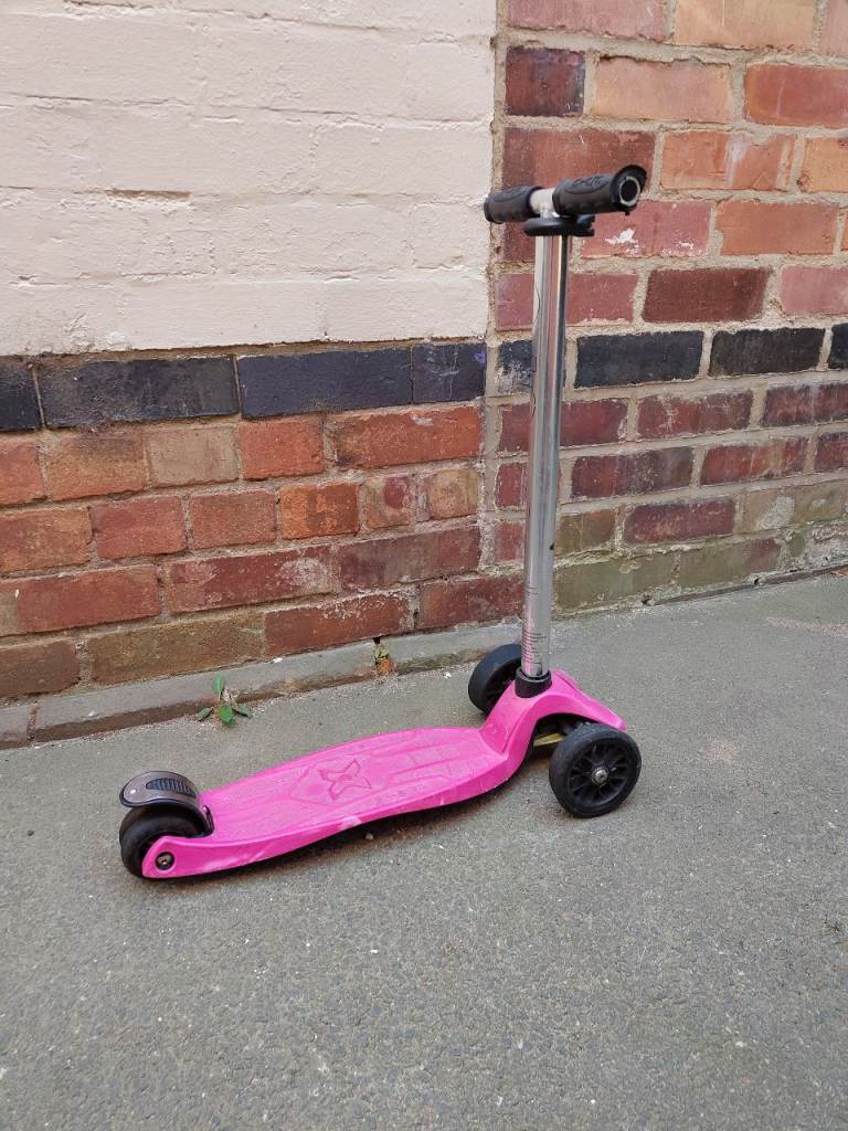 Micro Scooter Pink – 3 Wheels