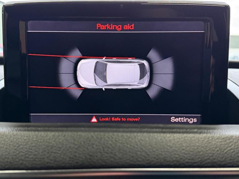 2015 Audi Q3 2.0 TDI S line S Tronic quattro Euro 6 (s/s) 5dr ESTATE Diesel Automatic