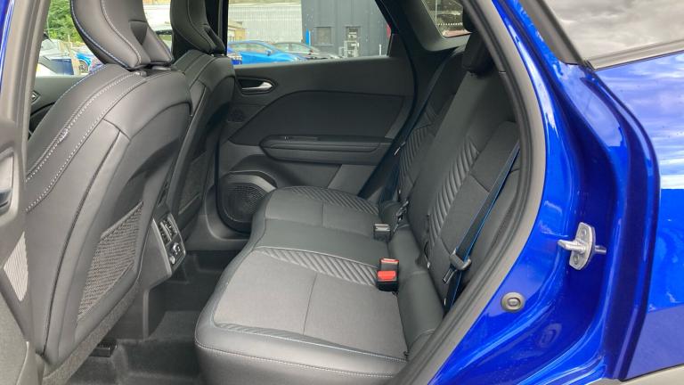 2025 Renault Symbioz 1.8 E-Tech FHEV 160 Iconic Esprit Alpine 5dr Auto Hybrid Estate Estate Hybri...