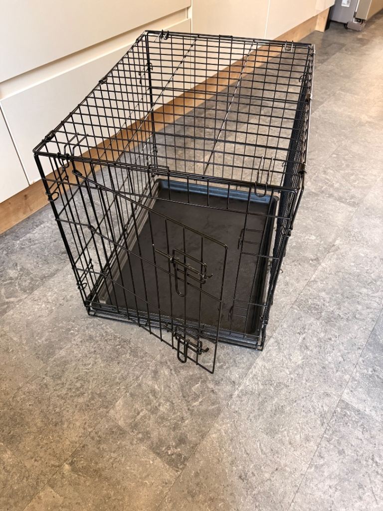 Small dog crate 