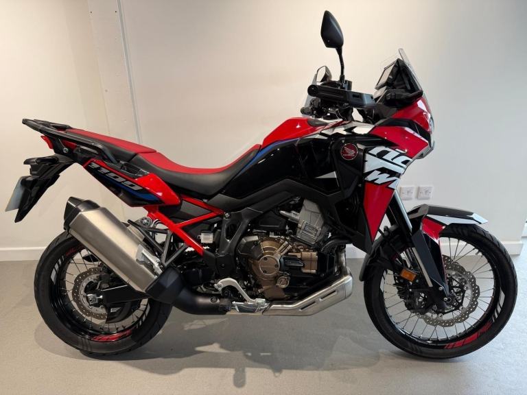 2023 HONDA CRF1100L AFRICA TWIN DCT, '23 Plate with 10,176 miles *AUTO Gear