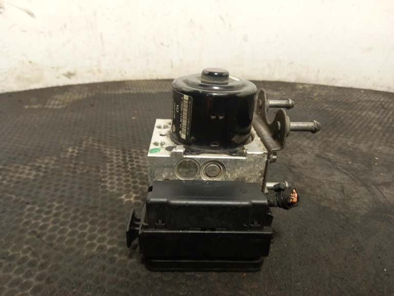Volkswagen Transporter Abs Pump/Modulator 2009-2016 2.0l Caac