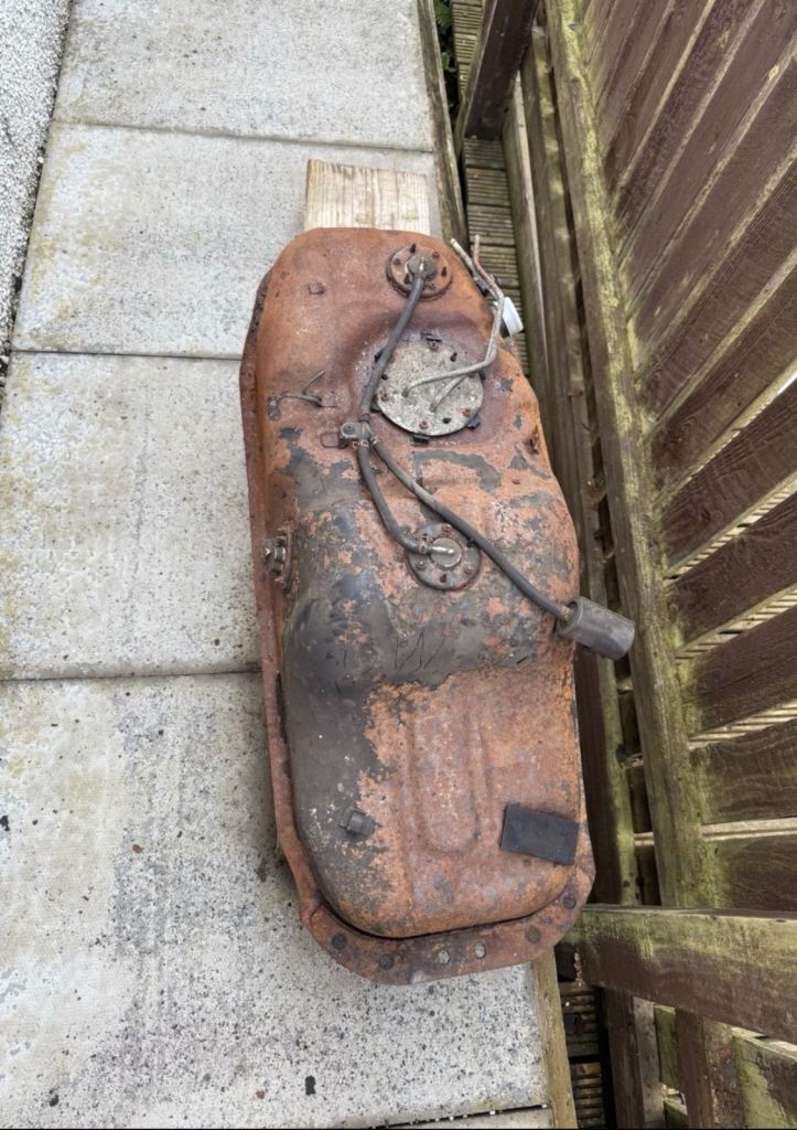 Shogun Sport Fuel Tank 2.5 diesel 