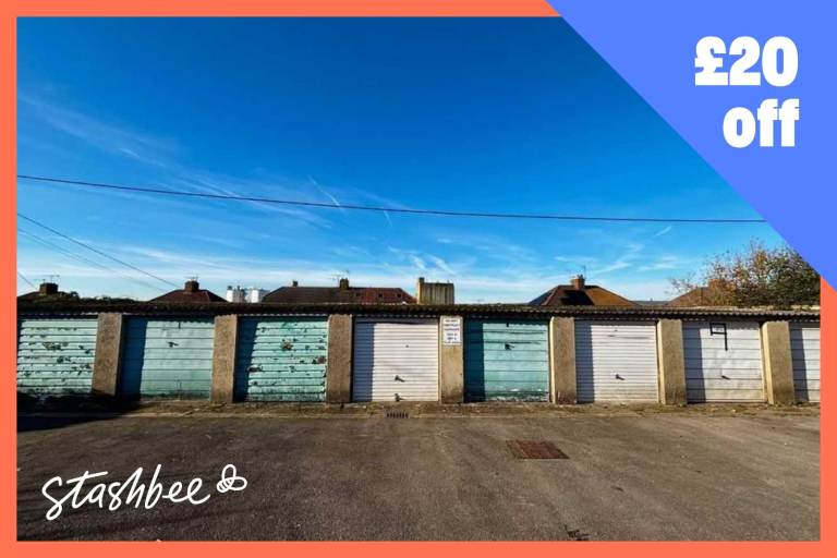 Garage to rent in Berkeley (GL13) | Stashbee