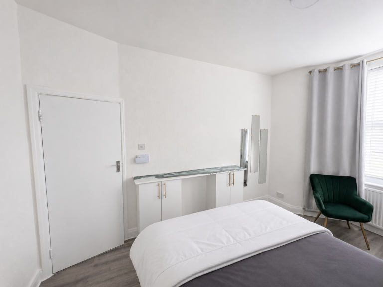 **DWELLA ROOMS – FURNISHED ROOMS AVAILABLE**