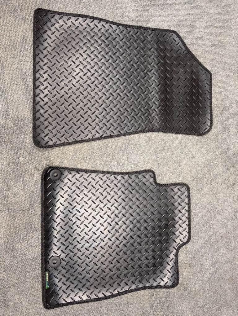 Kia Niro 2022 hybrid rubber mat set