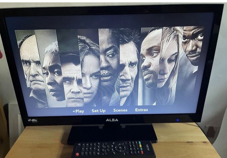 Alba VL19HDLED-D HD Ready TV With built in DVD 19 Inch screen. Good Condition. Boxed with remote.