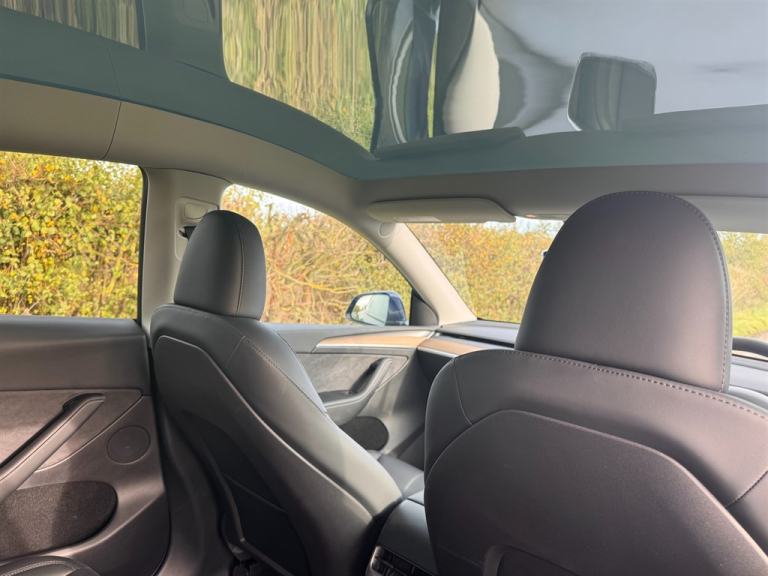 2022 Tesla Model Y LONG RANGE DUAL MOTOR AWD MPV Electric Automatic