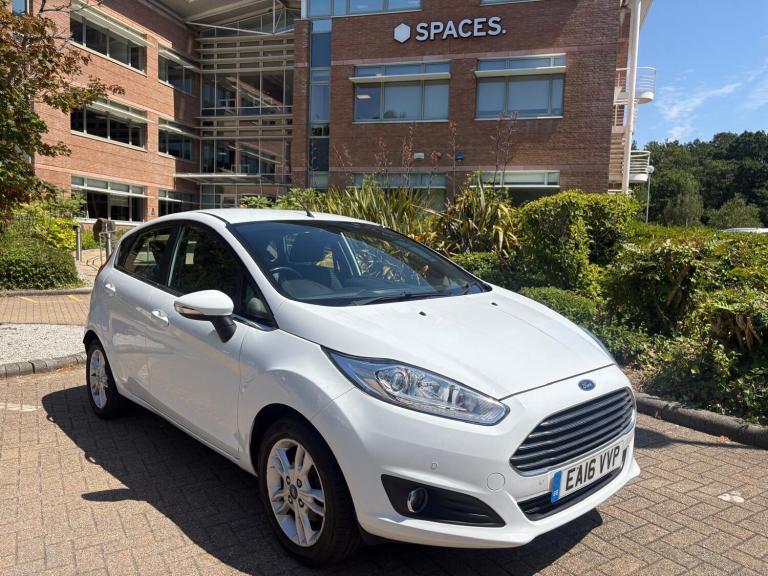 2016 Ford Fiesta 1.0T EcoBoost Zetec Hatchback 5dr Petrol Manual Euro 6 (s/s)
