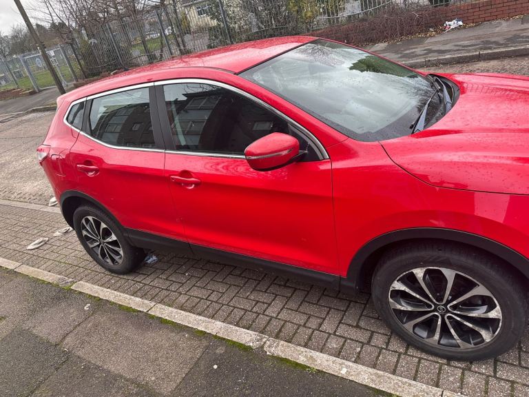 Nissan, QASHQAI, Hatchback, 2014, Manual, 1461 (cc), 5 doors