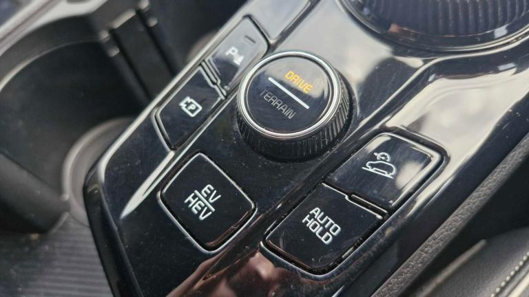 2022 Kia Sportage 1.6T GDi PHEV GT-Line 5dr Auto AWD SUV Plug-In Hy Automatic