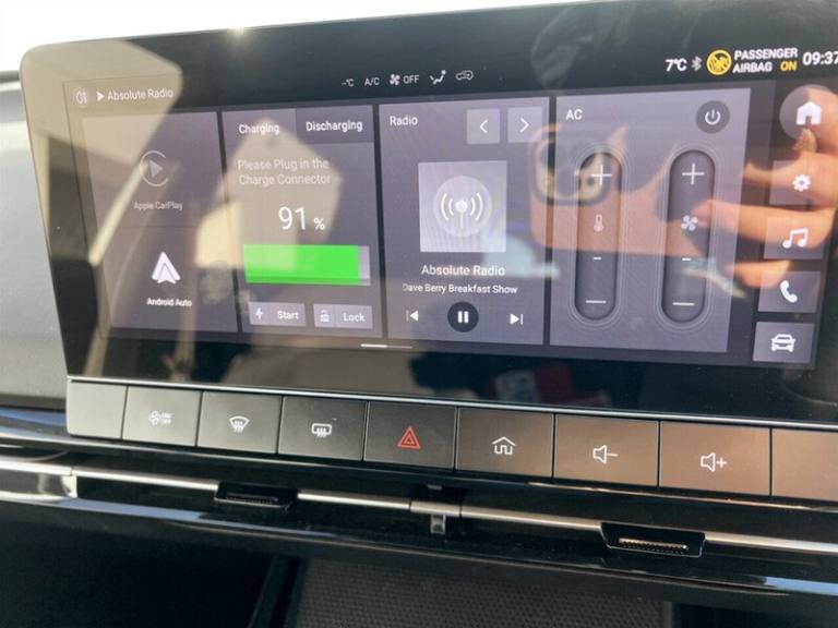 2023 MG MG4 SE Long Range Hatchback Electric Automatic