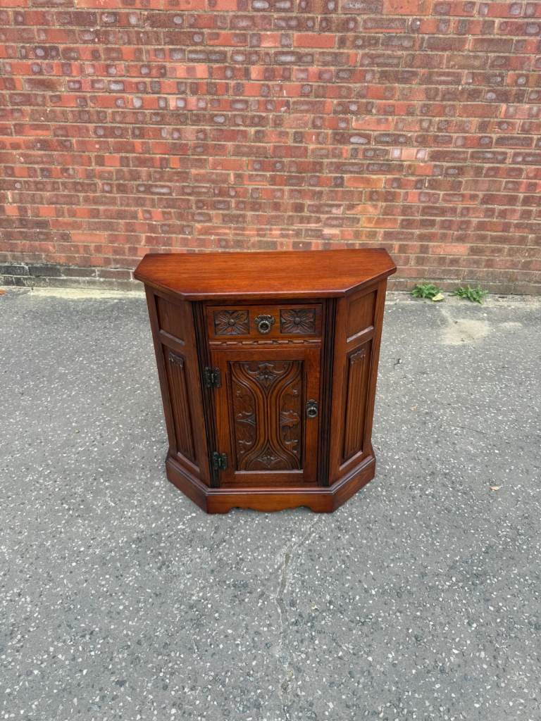 Old Charm Hall Cabinet / Lamp Table 