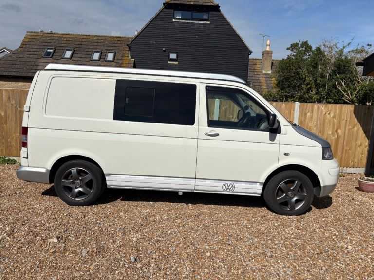 VW T5 Campervan – 2006 – Fully Equipped, Well Maintained & Adventure Ready