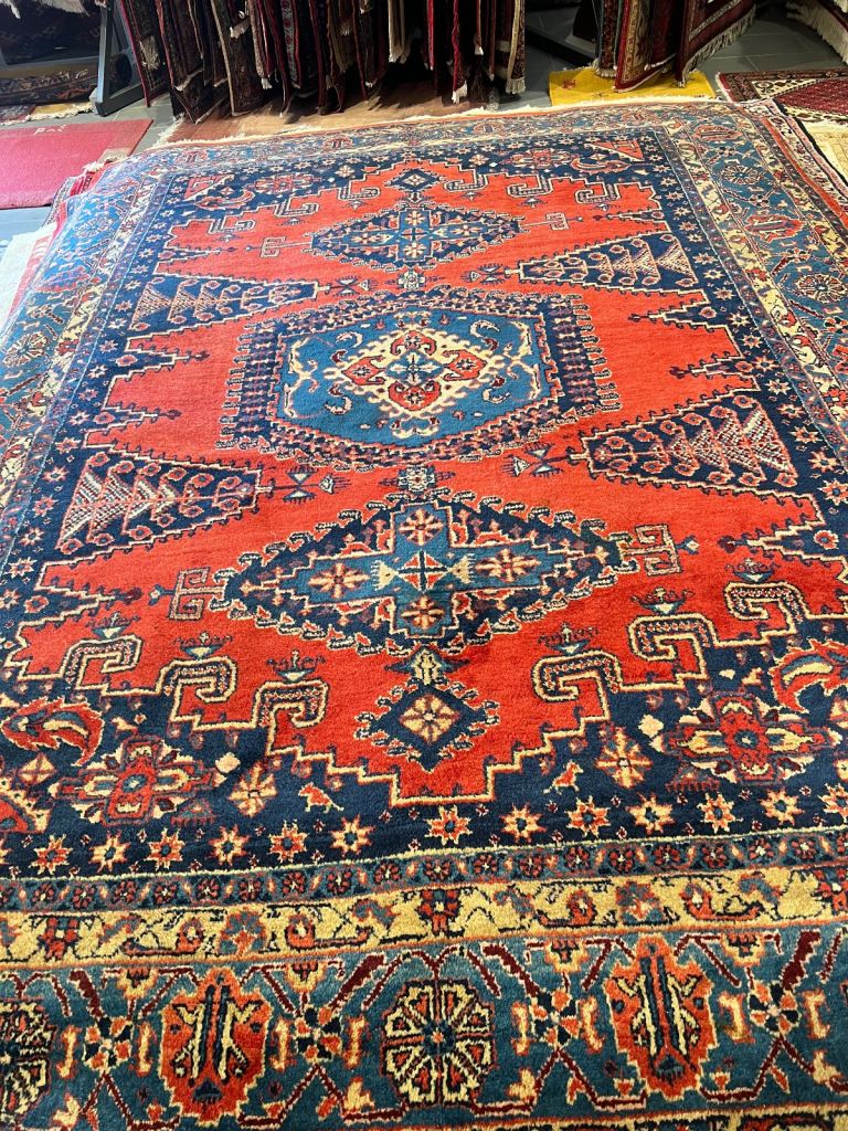 Persian Weiss rug 255x380cm