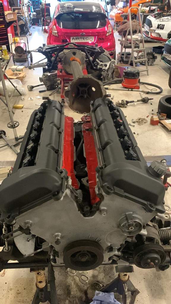 Aston Martin, DB9, Coupe, 2004, Semi-Auto, 5935 (cc), 2 doors