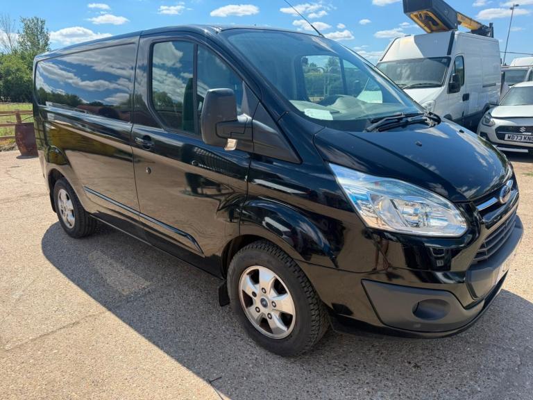 2016 Ford Transit Custom 2.2 TDCi 125ps Low Roof Limited Van Accident Damaged Salvage  PANEL VAN ...
