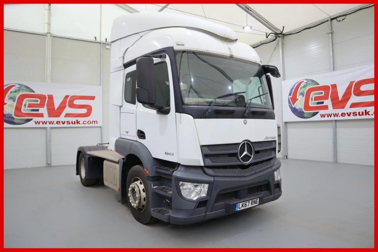 2017 (67 PLATE) Mercedes Benz Actros 1843 4x2 Euro 6 Tractor Units
