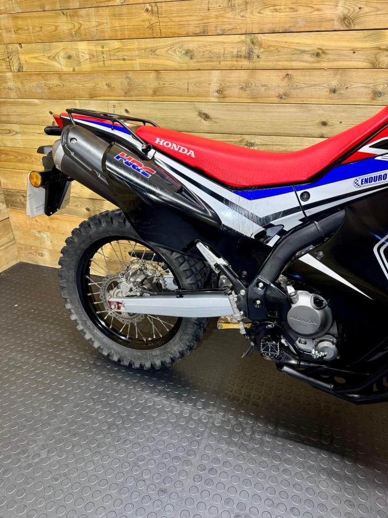 Honda CRF250 Rally / 2018 model / just 13.8k miles 