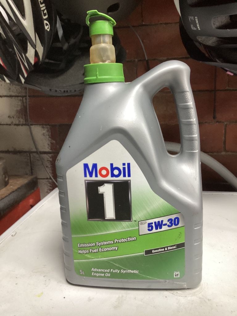 MOBIL 1 ESP 5W30 5 LITRES - FULLY SYNTHETIC MOTOR OIL