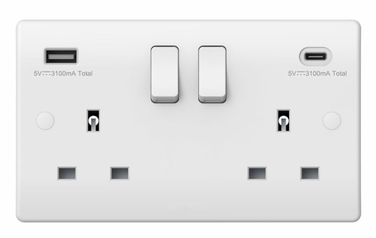 Type C Double Switched Socket, 2 Gang 13 Amp USB 5V 3100mA Type C And A Wall Outlet 