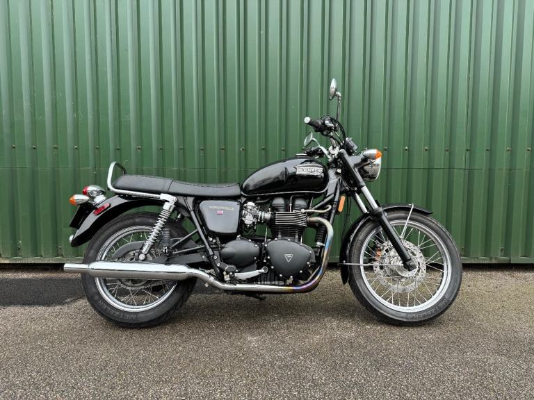 Triumph Bonneville T100 Black 865cc Carb Model 14k 2007 Very Clean Example