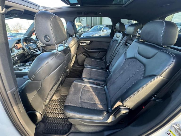 2018 Audi Q7 50 TDI Quattro S Line 5dr Tiptronic ESTATE DIESEL Automatic