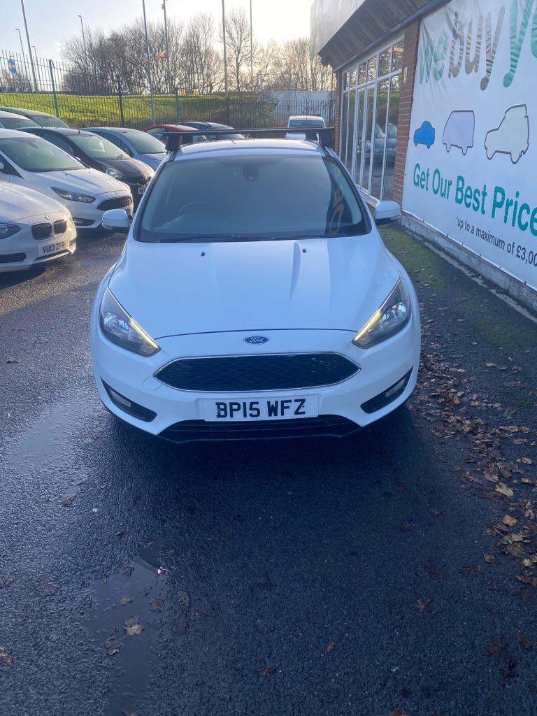 2015 Ford Focus 1.0 EcoBoost Zetec 5dr HATCHBACK Petrol Manual