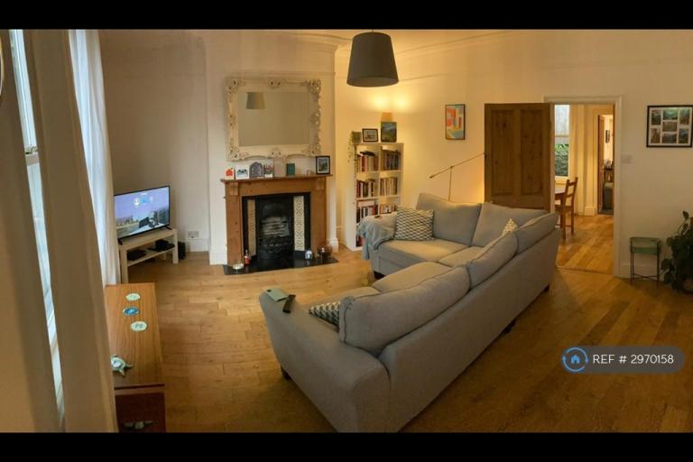 3 bedroom house in Heddon Place, Leeds, LS6 (3 bed) (#2970158)