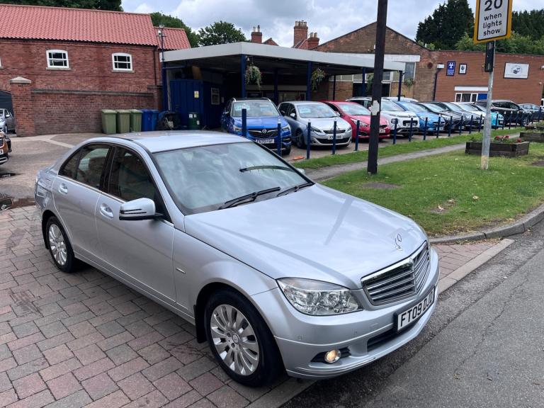 2009 Mercedes-Benz C Class C180K BlueEFFICIENCY Elegance 4dr Auto SALOON Petrol Automatic