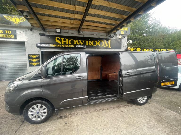 2021 Ford Transit Custom 2.0 EcoBlue 130ps LIMITED LWB  PANEL VAN Diesel Manual