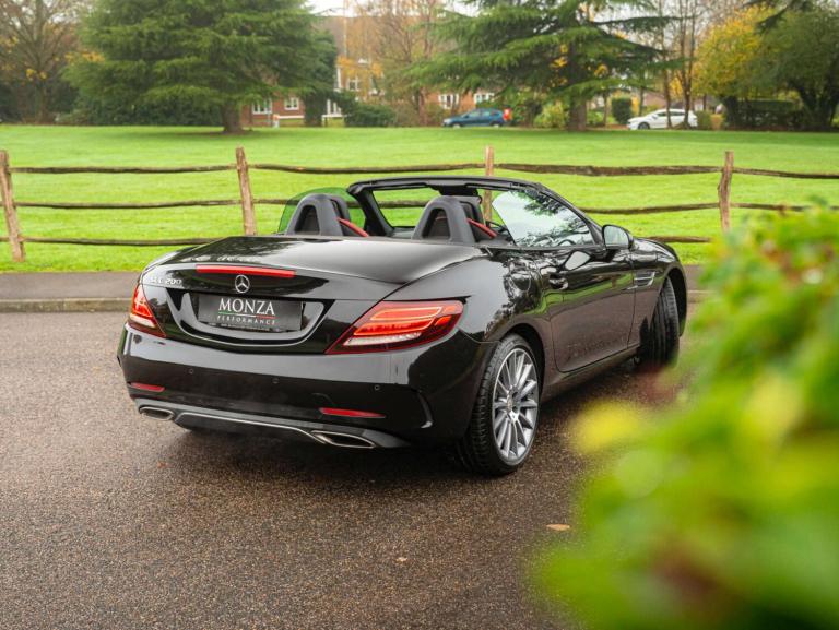 2016 Mercedes-Benz SLC 2.0 SLC 200 AMG Line Auto 2dr Convertible Petrol Automatic